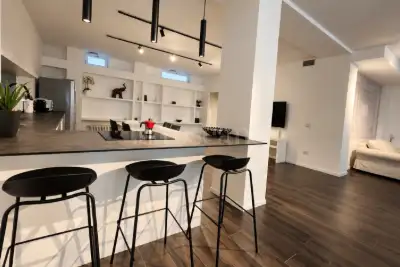 Casa in vendita, Via Giorgio Washington, Milano