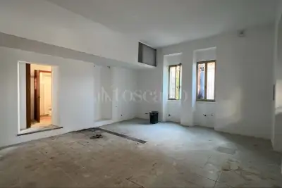 Negozio in vendita, Via del Serbatoio, Fiumicino