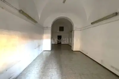 Negozio in vendita, Via Empedocle, Catania