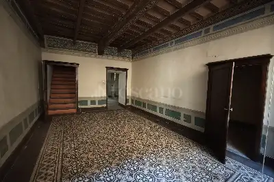 Casa Indipendente in vendita, Via Mazzini, Montalcino
