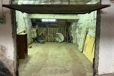 Box in vendita, Via delle Aleutine, Roma