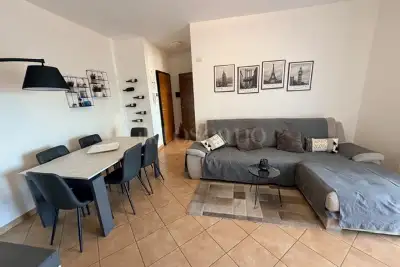 Casa in vendita, Via Saragat, Pomezia