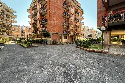 Casa in vendita, Corso Duca di Genova, Roma