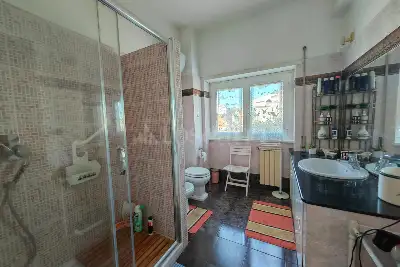 Villino a Schiera in vendita, Via Sofocle , Roma