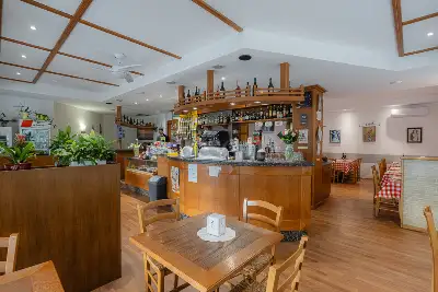 Attività Commerciale in vendita, Via del Cotonificio, Udine