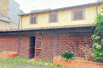Casa Indipendente in vendita, Via Francesco Padovani, Palermo