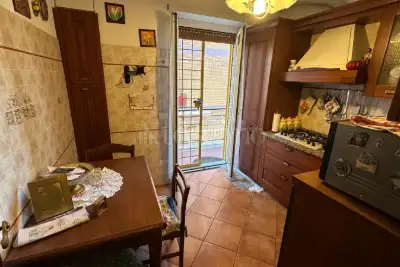 Casa in vendita, Via delle Acacie, Roma