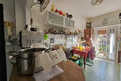 Casa in vendita, Via Svezia, Pomezia