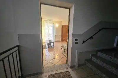 Casa in vendita, Via Villa Sera, Caino, Caino