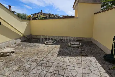 Villa Plurifamiliare in vendita, Via Oceano Atlantico, Pomezia