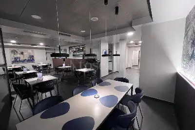 Attività Commerciale in vendita, Via Milano, Orzinuovi