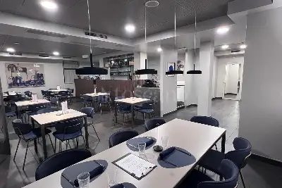 Attività Commerciale in vendita, Via Milano, Orzinuovi