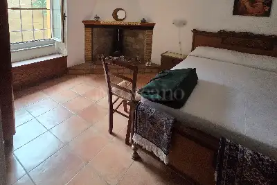 Casa Indipendente in vendita, Contrada Chioviano Basso 103, Bisenti