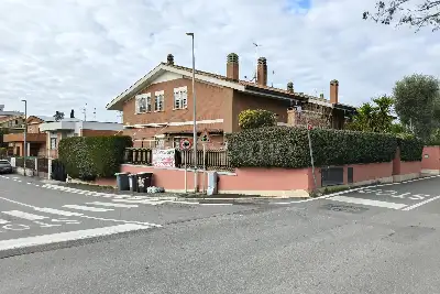 Casa in vendita, Via Lucrezia Romana, Ciampino, Ciampino