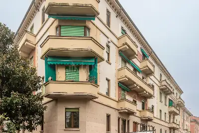 Casa in vendita, Via Guglielmo Guintellino, Milano