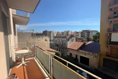 Casa in vendita, Via Rasà, Catania