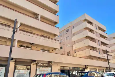 Negozio in vendita, Via Catania, Messina