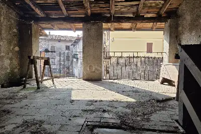 Casa Indipendente in vendita, Via Monte Nero , Castelmarte