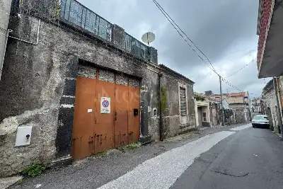 Casa Indipendente in vendita, Via Vallone, Viagrande