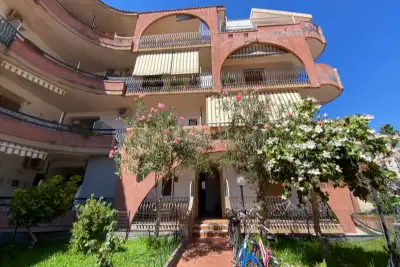 Casa in affitto, Viale Jannuzzo, Giardini-Naxos
