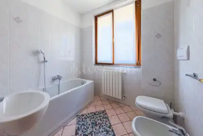 Casa in vendita, Via Angelo Schieppati, Viggiù