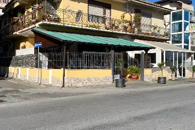 Negozio in vendita, Via Consolare Valeria , Giardini Naxos, Giardini-Naxos