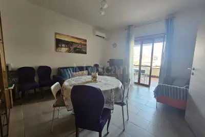 Casa in vendita, Via Lucerna, Pomezia