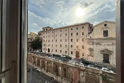 Casa in vendita, Via Cavour, Roma