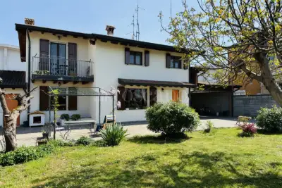 Casa Indipendente in vendita, Via Ponte Gandovere, Gussago
