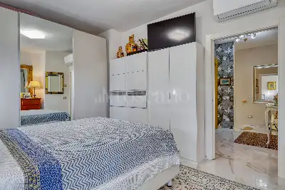 Villa in vendita, Via Luigi Pirandello, Camaiore