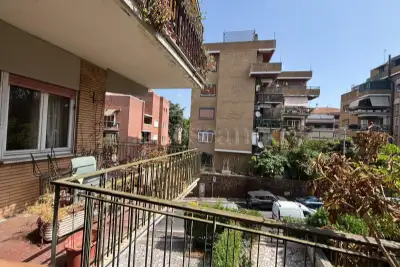Casa in vendita, Via Michele Pironti, Roma