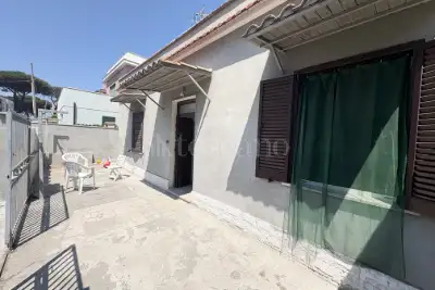 Casa Indipendente in vendita, Via Sempione, Nettuno