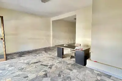 Negozio in affitto, Via Cesinali, Atripalda