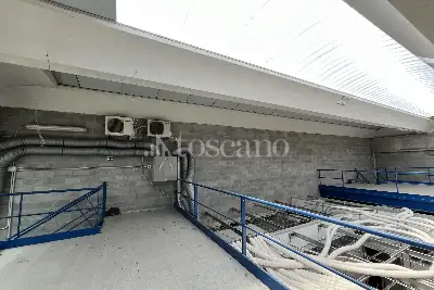 Capannone in vendita, Via Selvagreca , Lodi