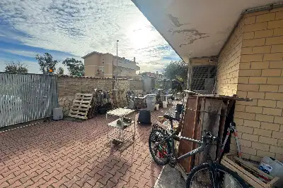 Palazzo in vendita, Via Gazzana Priaroggia, Fiumicino