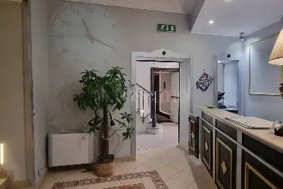 Albergo in vendita, Via Firenze, Roma
