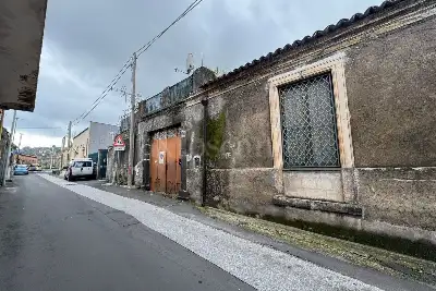 Casa Indipendente in vendita, Via Vallone, Viagrande