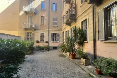 Cantina in affitto, Via Medardo Rosso, Milano