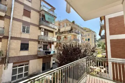 Casa in vendita, Via dei Buonvisi, Roma