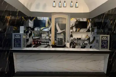 Attività Commerciale in vendita, Corso Alcide de Gasperi, Bari