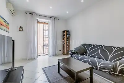 Casa in vendita, Via Rosa Govona, Roma