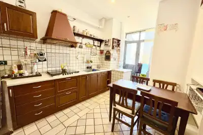 Casa in vendita, Via Umberto I, Catania