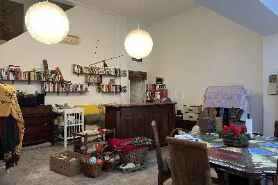 Laboratorio in affitto, Via Privata Vivarini, Milano
