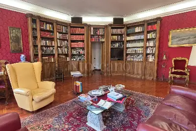 Casa in vendita, Via Farini, Roma