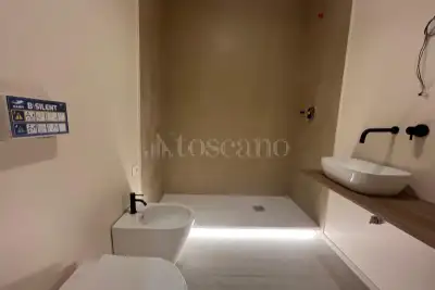Casa in vendita, Via degli Irlandesi, Roma