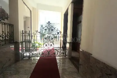 Laboratorio in vendita, Via Alessandro Tadino, Milano