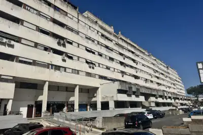 Casa in vendita, Viale dei Caduti per la Resistenza, Roma