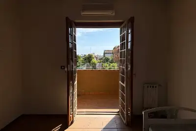 Villino a Schiera in vendita, Via della Regione, San Giovanni la Punta