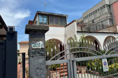 Villa in vendita, Via Donato Bramante, Gravina di Catania
