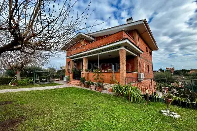 Villa in vendita, Via Giuseppe Genè, Roma